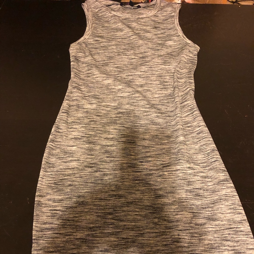 Gray dress with slits on the sides